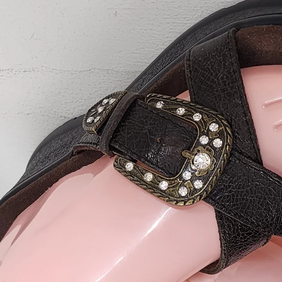 Roper Black Sandals with Decorative Studs - Picture 4 of 7